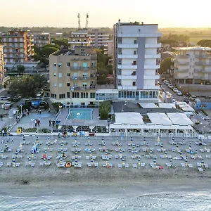 3* Hotel Bikini Tropicana Family