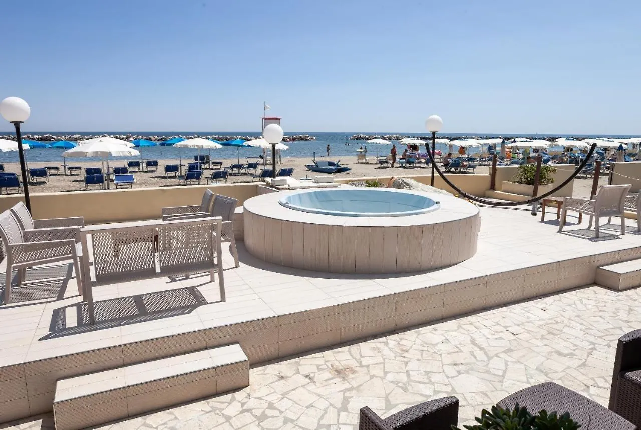 Hotel Primavera Sul Mare Lido Di Savio