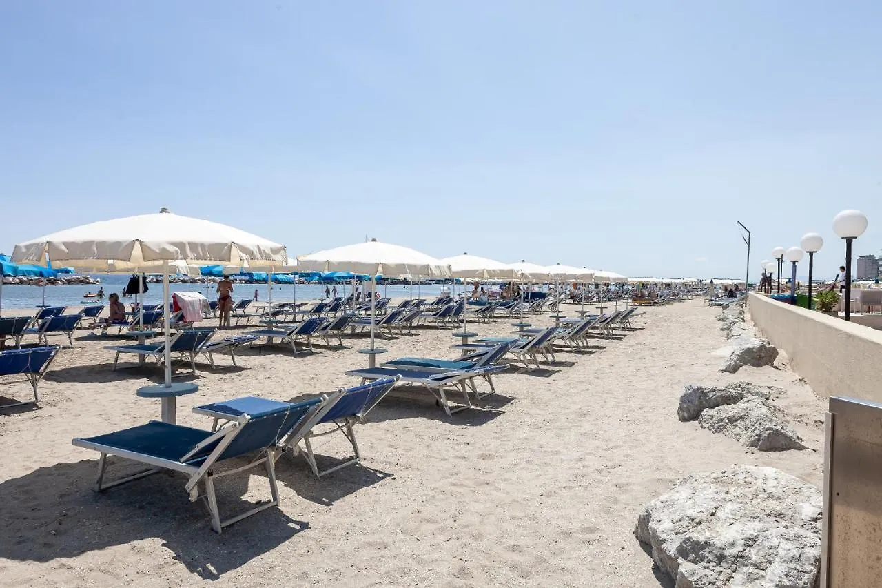 Hotel Primavera Sul Mare Lido Di Savio