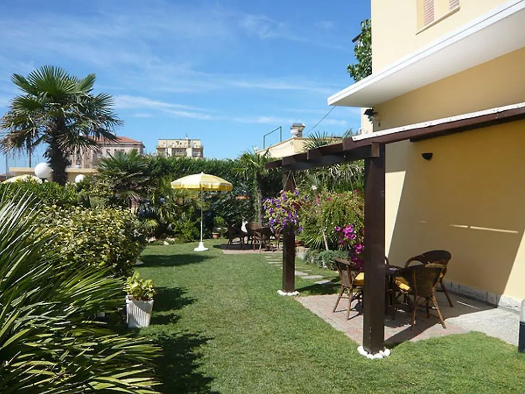 Hotel Primavera Sul Mare Lido Di Savio