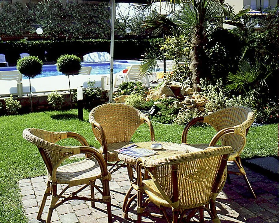 Hotel Primavera Sul Mare Lido Di Savio