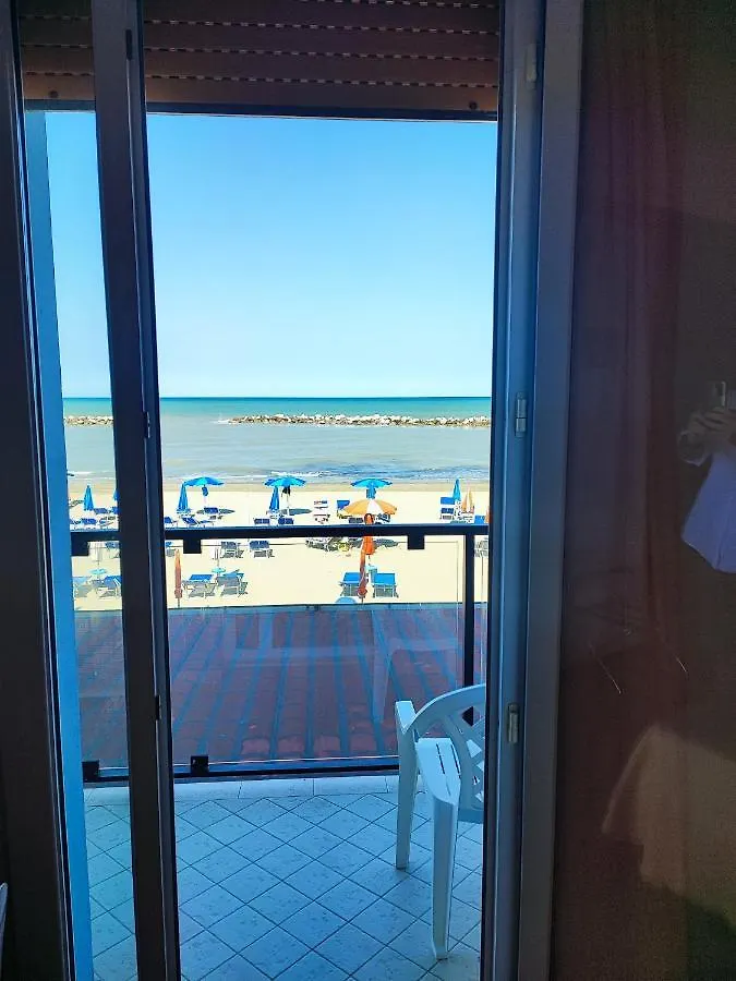 Hotel Primavera Sul Mare Lido Di Savio İtalya
